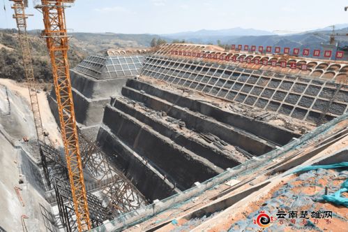鏖戰(zhàn)正酣 永大高速公路建設現(xiàn)場見聞